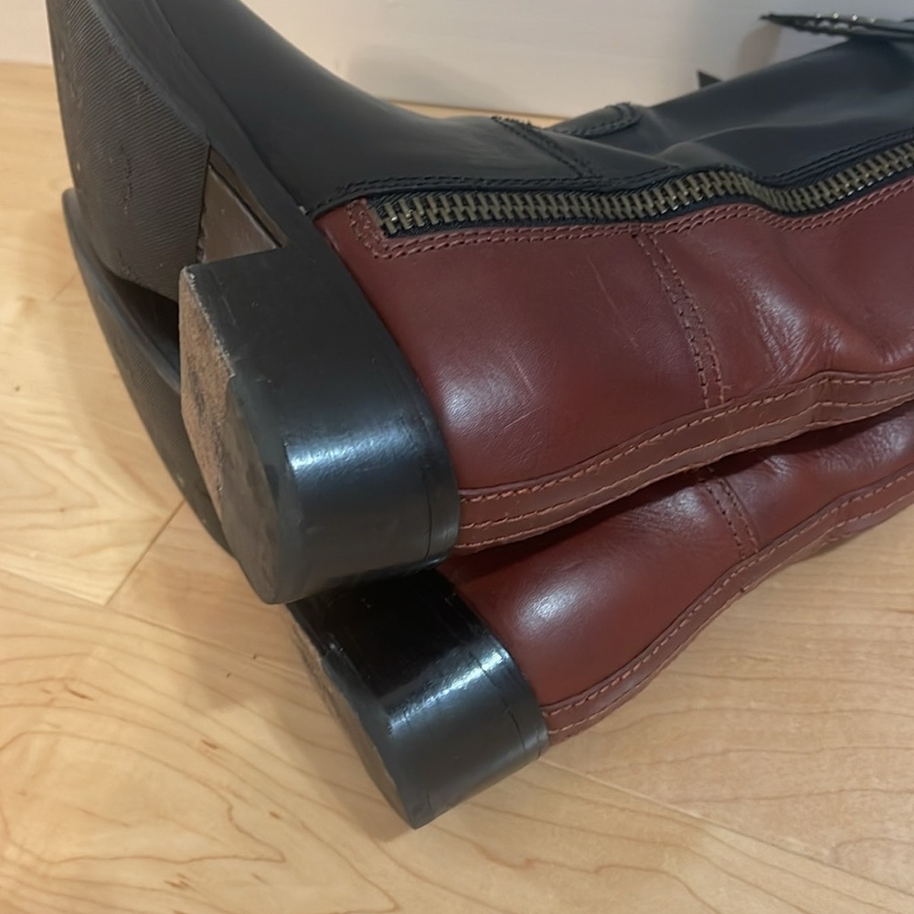 COACH Women’s Double Zipper Short Western Leather Boots - Picture 4 of 10